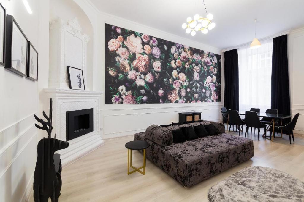 Leogrand Apartments On Lychakivska 3 Lviv Kültér fotó