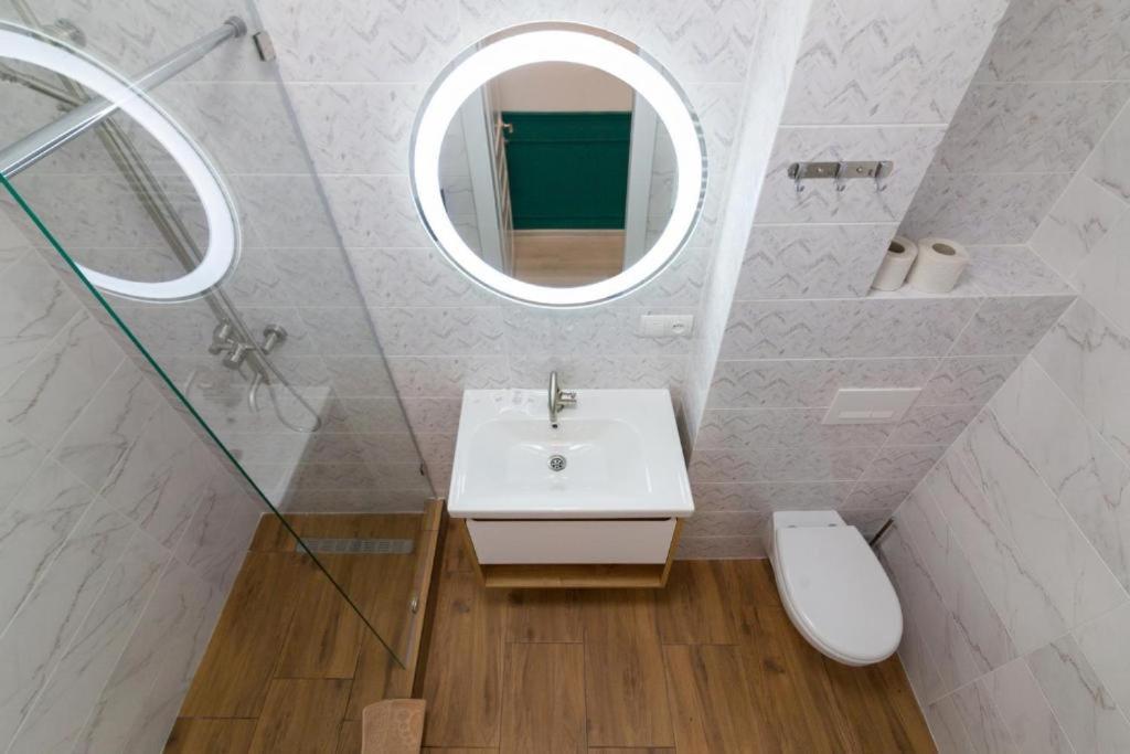 Leogrand Apartments On Lychakivska 3 Lviv Kültér fotó